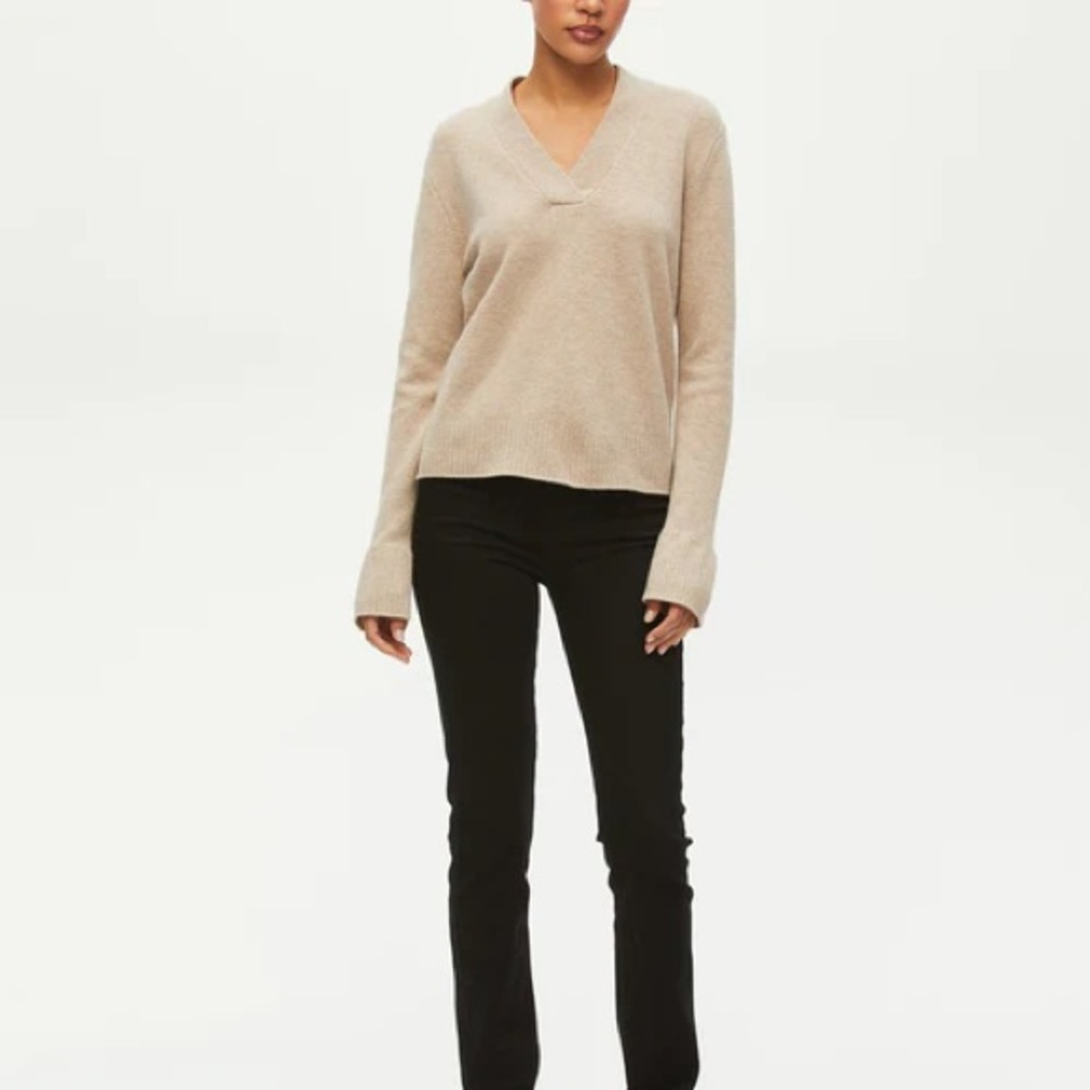 Michael Stars - Alena L/S V-Neck Sweater